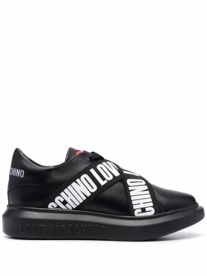 

Crossover-logo sneakers, Love Moschino Crossover-logo sneakers