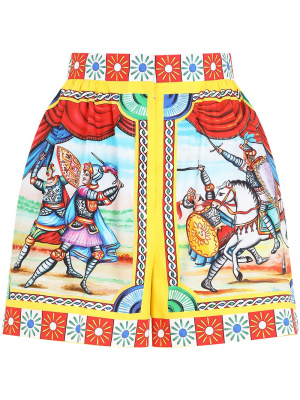 

Graphic-print high-waisted shorts, Dolce & Gabbana Graphic-print high-waisted shorts