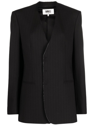 

Pinstripe single-breasted blazer, MM6 Maison Margiela Pinstripe single-breasted blazer