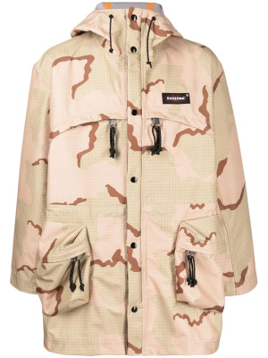 

Logo-patch graphic-print jacket, Undercover Logo-patch graphic-print jacket