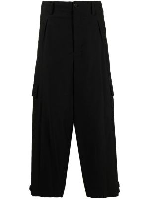 

Zip-fastening cotton cropped trousers, Yohji Yamamoto Zip-fastening cotton cropped trousers