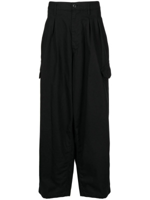

Loose-cut leg cargo trousers, Yohji Yamamoto Loose-cut leg cargo trousers