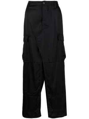 

Satin-finish straight skirt, Nº21 Satin-finish straight skirt