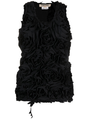 

Floral-motif textured top, Comme Des Garçons Floral-motif textured top