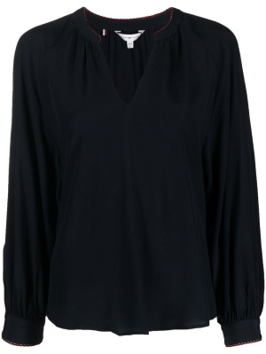 

Logo-patch V-neck blouse, Tommy Hilfiger Logo-patch V-neck blouse