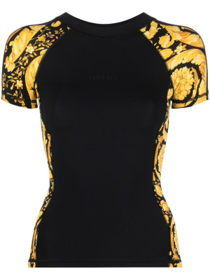 

Baroque-print T-shirt, Versace Baroque-print T-shirt