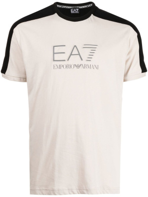 

Two-tone logo-print T-shirt, Ea7 Emporio Armani Two-tone logo-print T-shirt