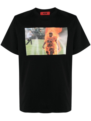 

Graphic-print cotton T-shirt, 424 Graphic-print cotton T-shirt