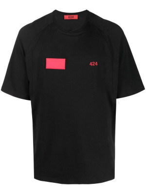 

Logo-print T-shirt, 424 Logo-print T-shirt