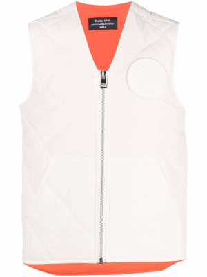 

Padded logo-patch vest, Etudes Padded logo-patch vest