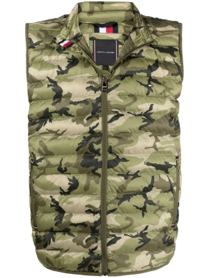 

Camouflage-print padded gilet, Tommy Hilfiger Camouflage-print padded gilet