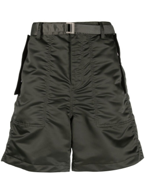 

Buckle-fastened tailored shorts, Sacai Buckle-fastened tailored shorts