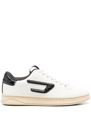 

Logo-patch low-top sneakers, Diesel Logo-patch low-top sneakers
