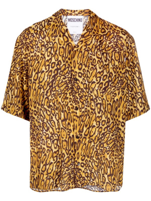 

Leopard-print short-sleeved shirt, Moschino Leopard-print short-sleeved shirt