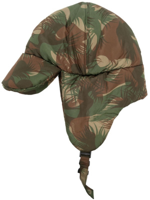 

Camouflage-print padded hat, Moschino Camouflage-print padded hat