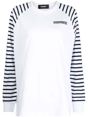 

Logo-print long-sleeve T-shirt, Dsquared2 Logo-print long-sleeve T-shirt