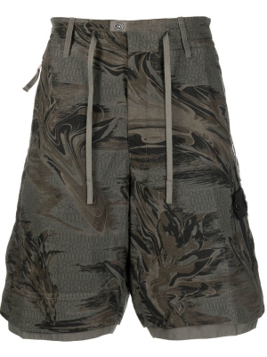 

Abstract-print knee-length Bermunda shorts, Stone Island Shadow Project Abstract-print knee-length Bermunda shorts