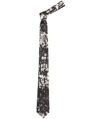 

Logo-stamp graphic-print tie, Alexander McQueen Logo-stamp graphic-print tie