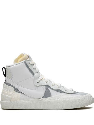 

X sacai Blazer Mid "Triple White" sneakers, Nike X sacai Blazer Mid "Triple White" sneakers