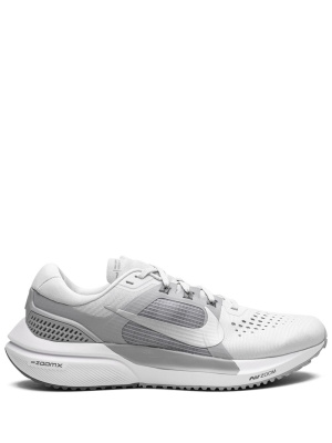

Air Zoom Vomero 15 sneakers, Nike Air Zoom Vomero 15 sneakers