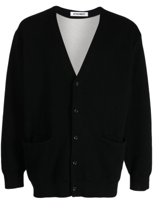 

Long-sleeved buttoned cardigan, Attachment Long-sleeved buttoned cardigan