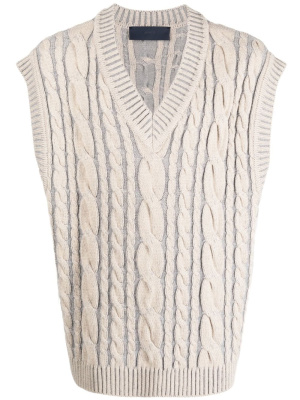 

V-neck cable-knit vest, Juun.J V-neck cable-knit vest