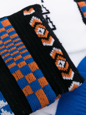 

Logo-intarsia ankle socks, Marcelo Burlon County of Milan Logo-intarsia ankle socks