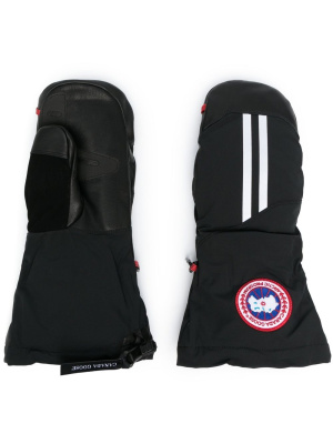 

Logo patch padded gloves, Canada Goose Logo patch padded gloves