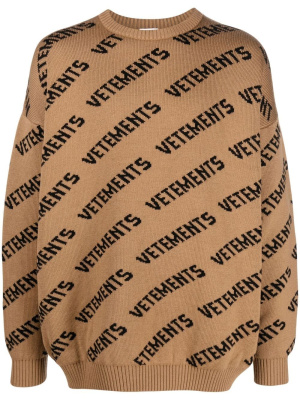 

Logo-print intarsia-knit jumper, VETEMENTS Logo-print intarsia-knit jumper
