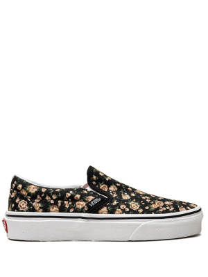

Classic slip-on sneakers, Vans Classic slip-on sneakers