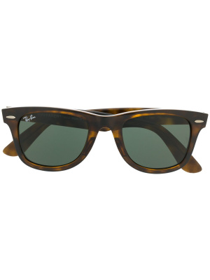 

Wayfarer tortoiseshell sunglasses, Ray-Ban Wayfarer tortoiseshell sunglasses