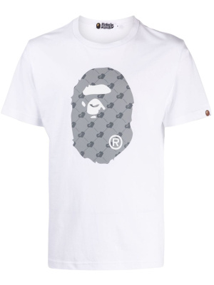 

Logo-print cotton T-shirt, A BATHING APE® Logo-print cotton T-shirt