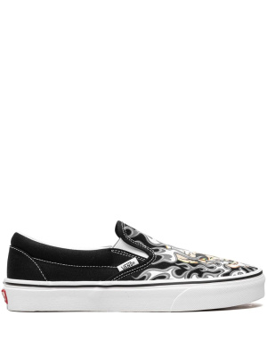 

Classic Slip-On "Flame Skull" sneakers, Vans Classic Slip-On "Flame Skull" sneakers