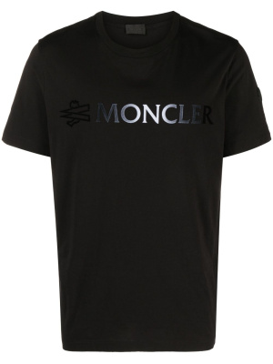 

Logo-print cotton T-shirt, Moncler Logo-print cotton T-shirt