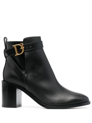 

Logo-buckle high-heel boots, Dsquared2 Logo-buckle high-heel boots