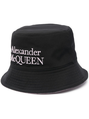 

Embroidered-logo bucket hat, Alexander McQueen Embroidered-logo bucket hat