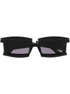 

Square-frame tinted sunglasses, Kuboraum Square-frame tinted sunglasses