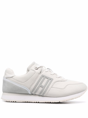 

Side logo-patch sneakers, Tommy Hilfiger Side logo-patch sneakers