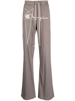 

Logo-print cotton pants, Rick Owens Logo-print cotton pants