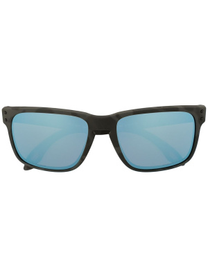 

Mirrored-lense sunglasses, Oakley Mirrored-lense sunglasses