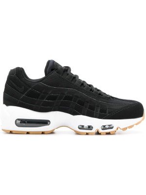 

Ridged sole sneakers, Nike Ridged sole sneakers