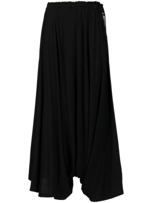 

Cropped drop-crotch trousers, Yohji Yamamoto Cropped drop-crotch trousers