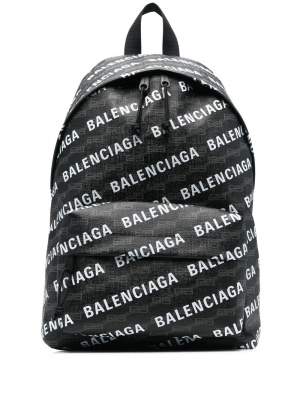

Signature logo-print backpack, Balenciaga Signature logo-print backpack