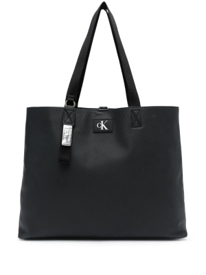 

Logo-plaque slim tote bag, Calvin Klein Jeans Logo-plaque slim tote bag