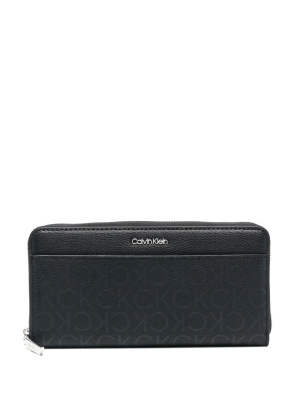 

Logo-print wallet, Calvin Klein Logo-print wallet