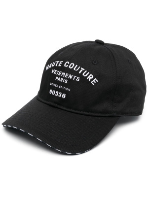

Logo-print cotton cap, VETEMENTS Logo-print cotton cap