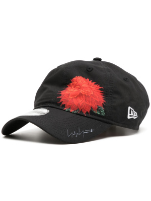 

Flower-print baseball cap, Yohji Yamamoto Flower-print baseball cap