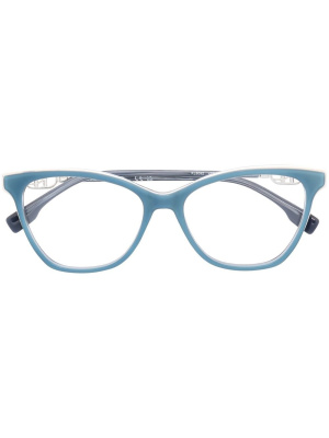 

Logo-plaque cat-eye glasses, Karl Lagerfeld Logo-plaque cat-eye glasses