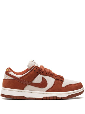 

Dunk Low LX "Rugged Orange" sneakers, Nike Dunk Low LX "Rugged Orange" sneakers