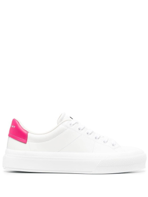 

Contrast-heel low-top sneakers, Givenchy Contrast-heel low-top sneakers